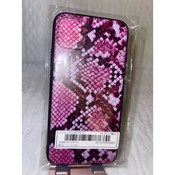 Pink Snakeskin Print iPhone 11 Pro Max Case 💖 - Picture 7 of 17